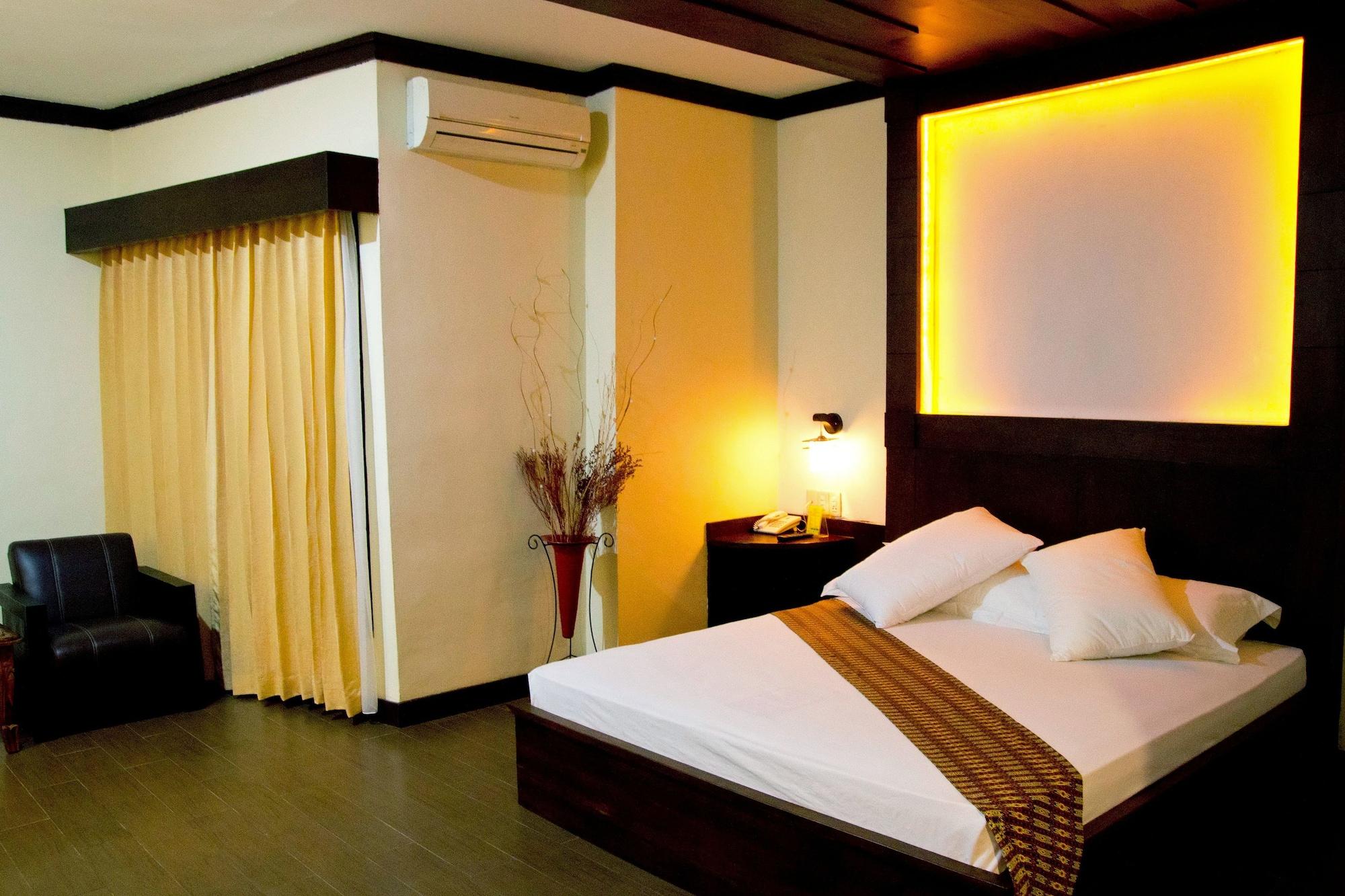 Sulthan Hotel International Banda Aceh Bagian luar foto