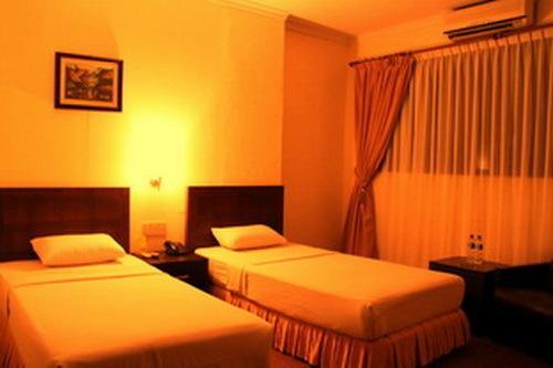 Sulthan Hotel International Banda Aceh Bagian luar foto